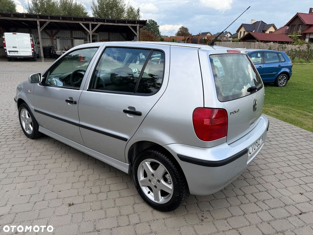 Volkswagen Polo 1.4 16V Comfortline - 6