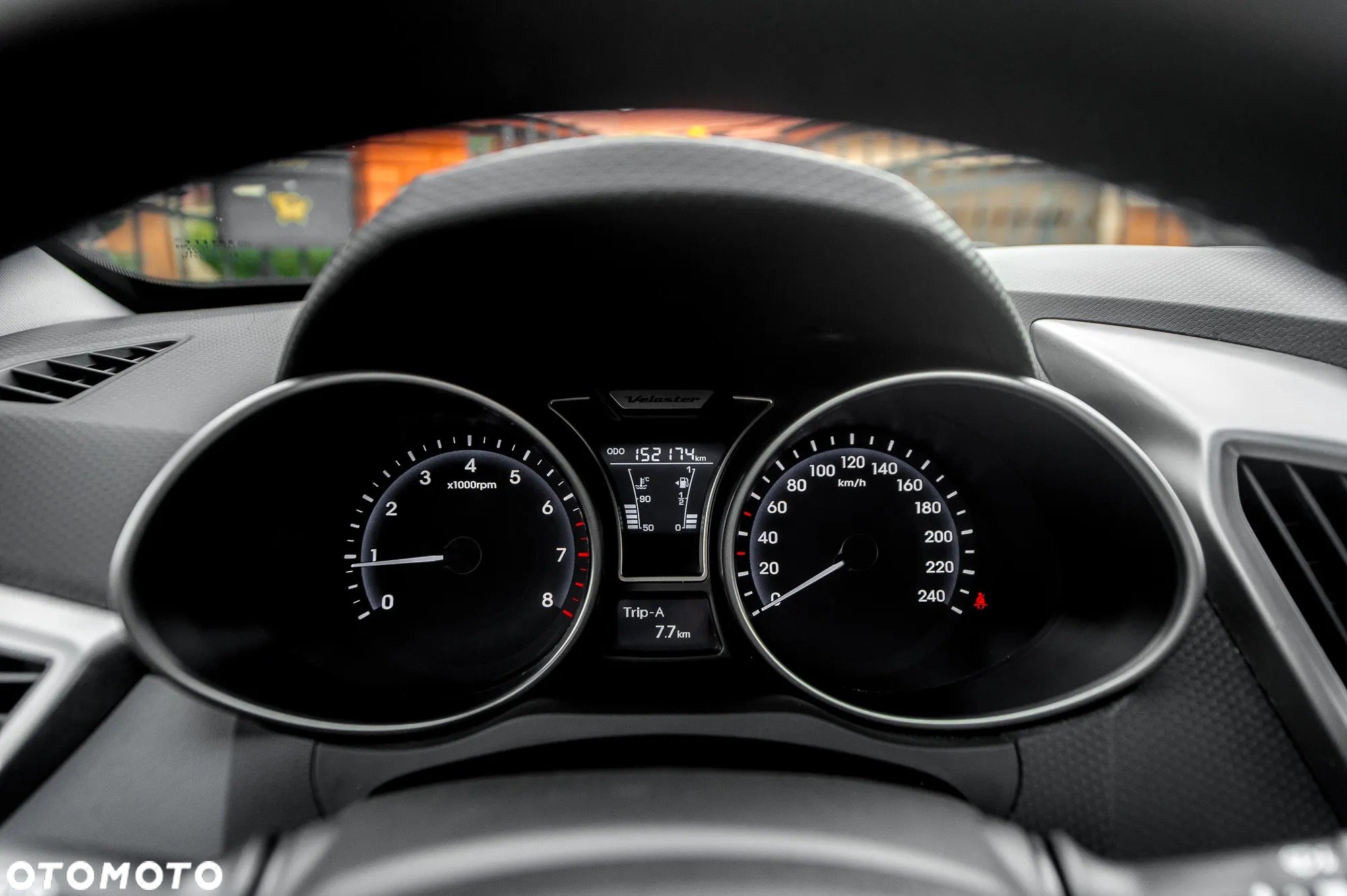 Hyundai Veloster 1.6 GDI Premium - 25