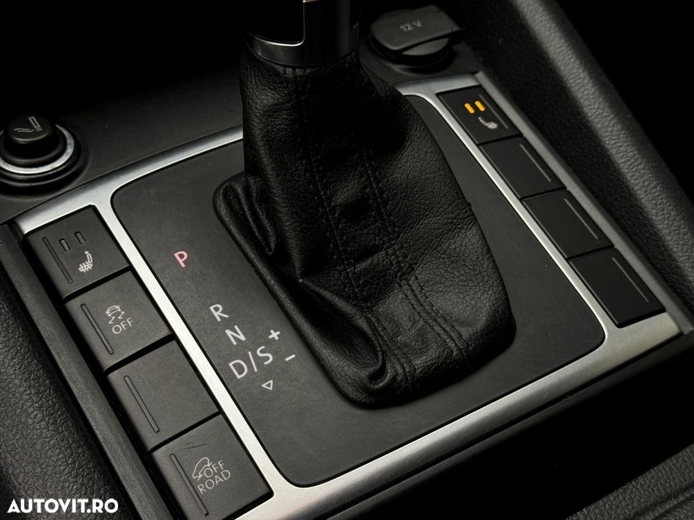 Volkswagen Amarok - 15