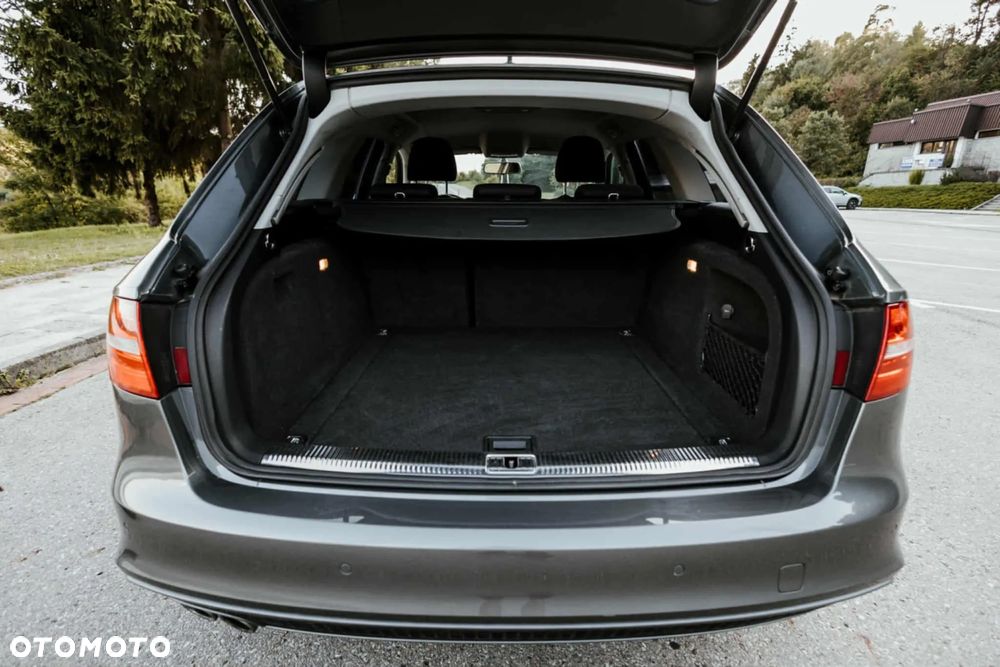Audi A4 Avant 2.0 TDI - 8