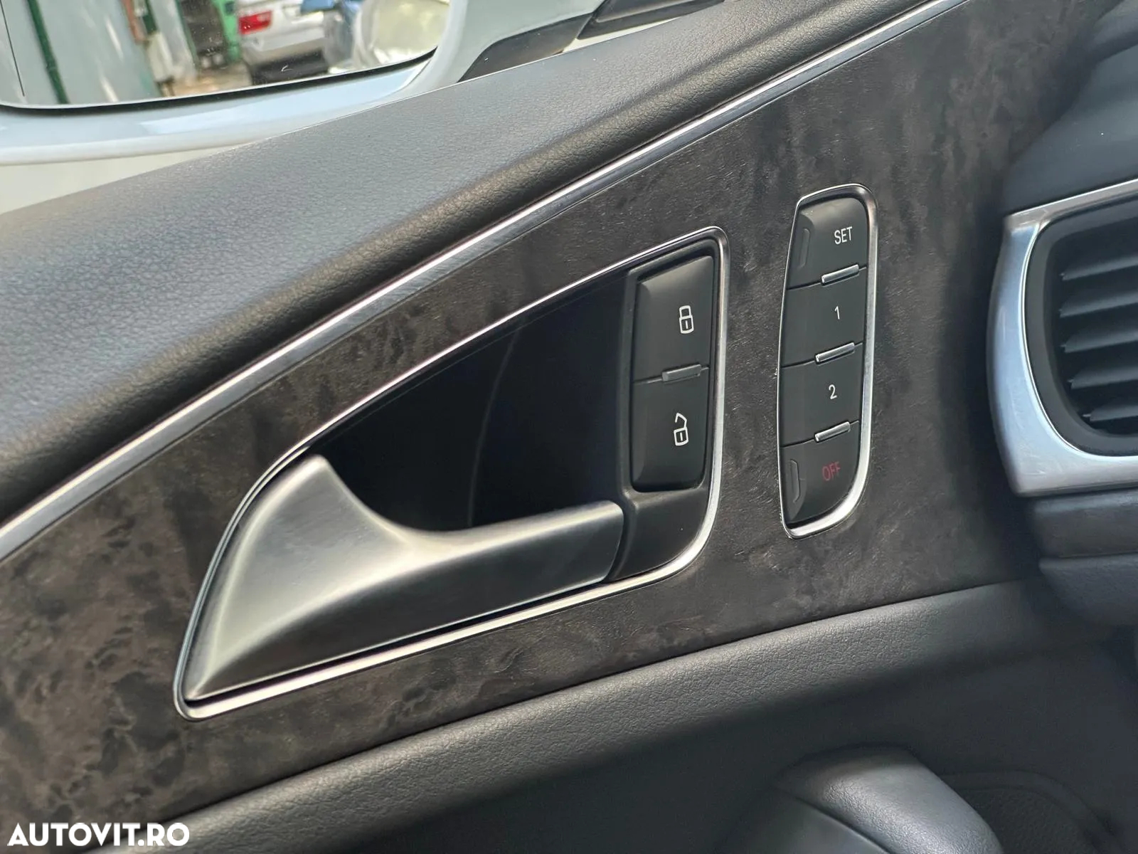 Audi A6 2.0 TDI Ultra S tronic - 33