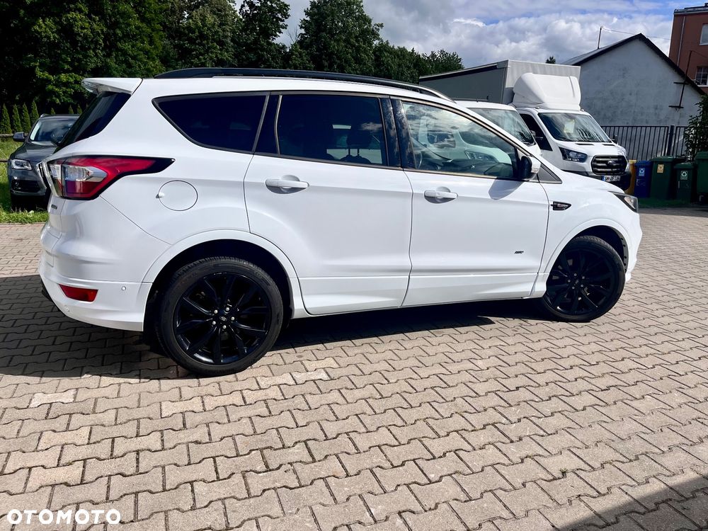 Ford Kuga 1.5 EcoBoost 4x4 ST-Line - 4