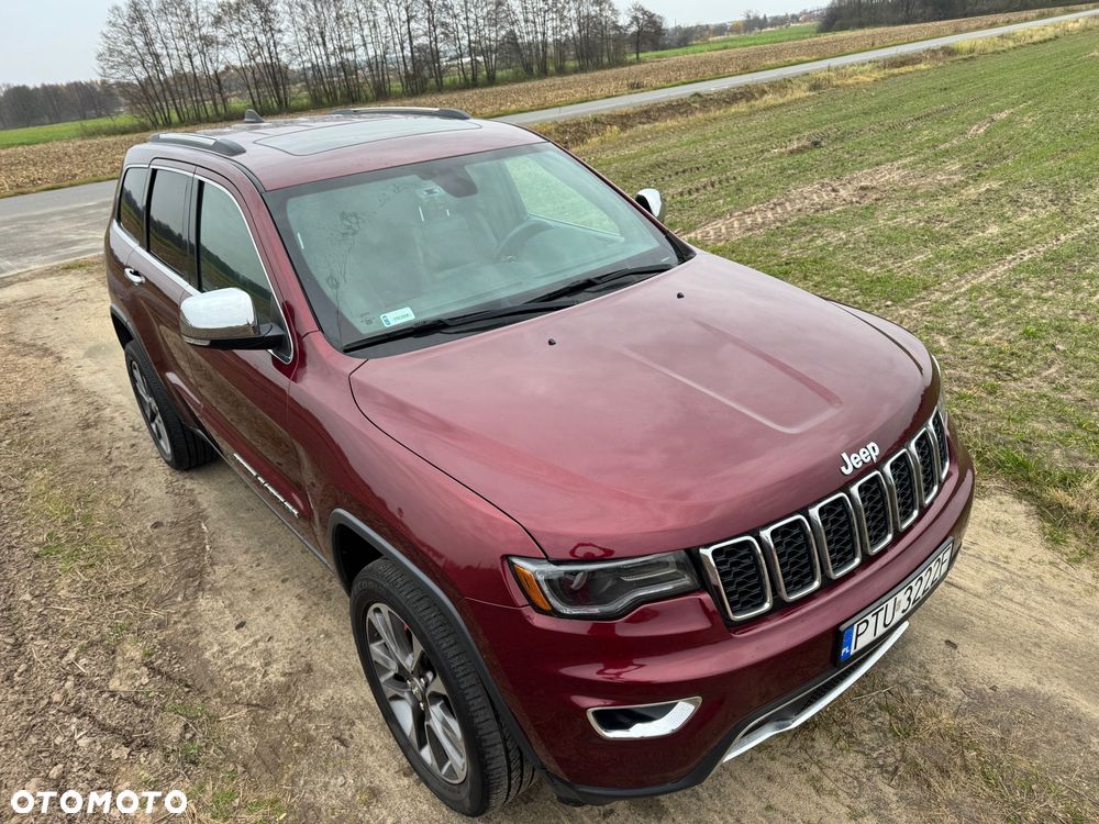 Jeep Grand Cherokee - 26