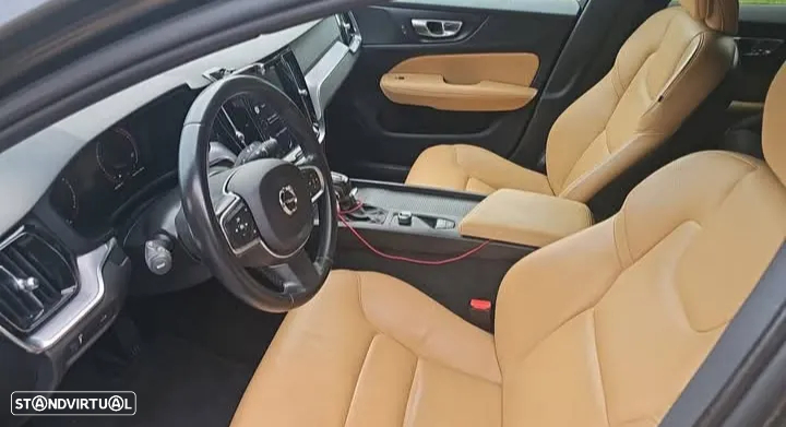 Volvo V60 T5 Geartronic Momentum - 2
