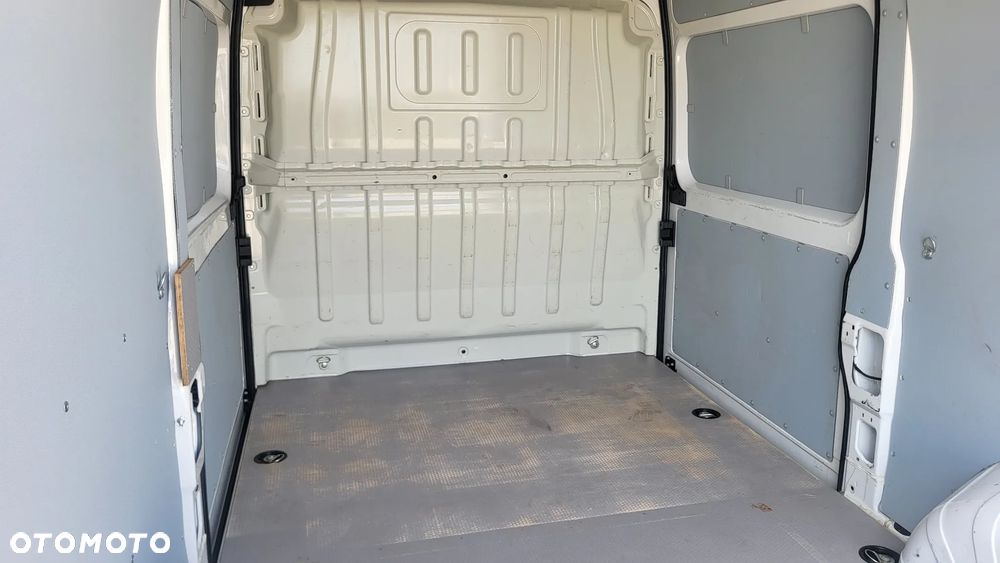 Opel Movano - 31