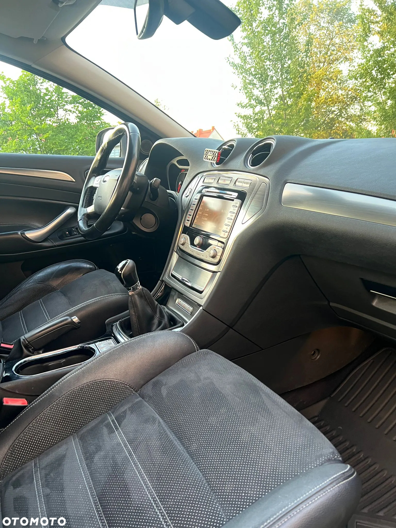 Ford Mondeo 2.0 Titanium X - 19
