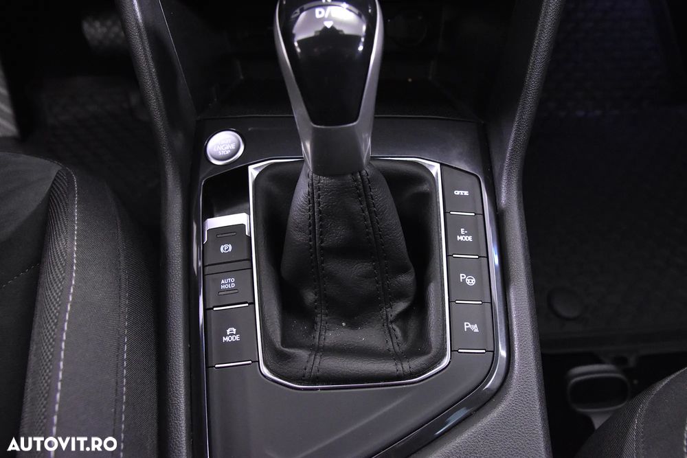 Volkswagen Tiguan - 17