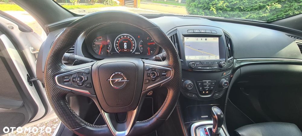Opel Insignia 2.8 T V6 OPC EU6 - 13
