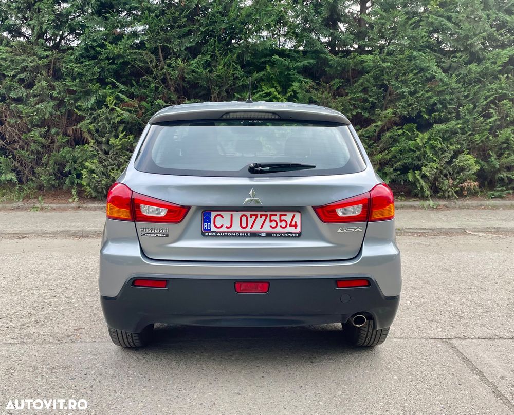 Mitsubishi ASX 1.8 DI-D 2WD Instyle - 17