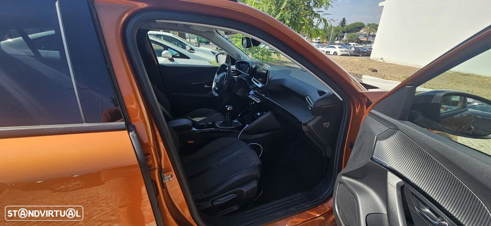 Peugeot 2008 1.2 PureTech Allure Pack - 5