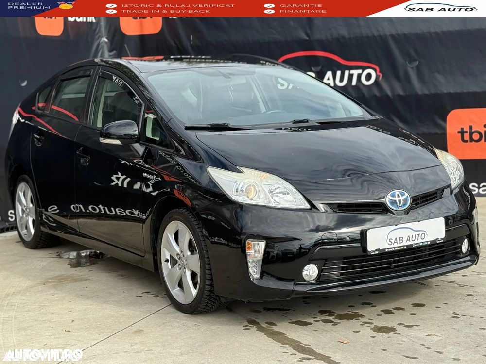 Toyota Prius (Hybrid) Luna - 1