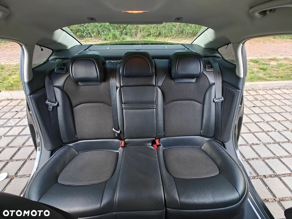 Citroën C5 2.0 HDi Exclusive - 25
