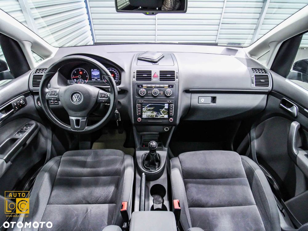 Volkswagen Touran 2.0 TDI Highline - 5