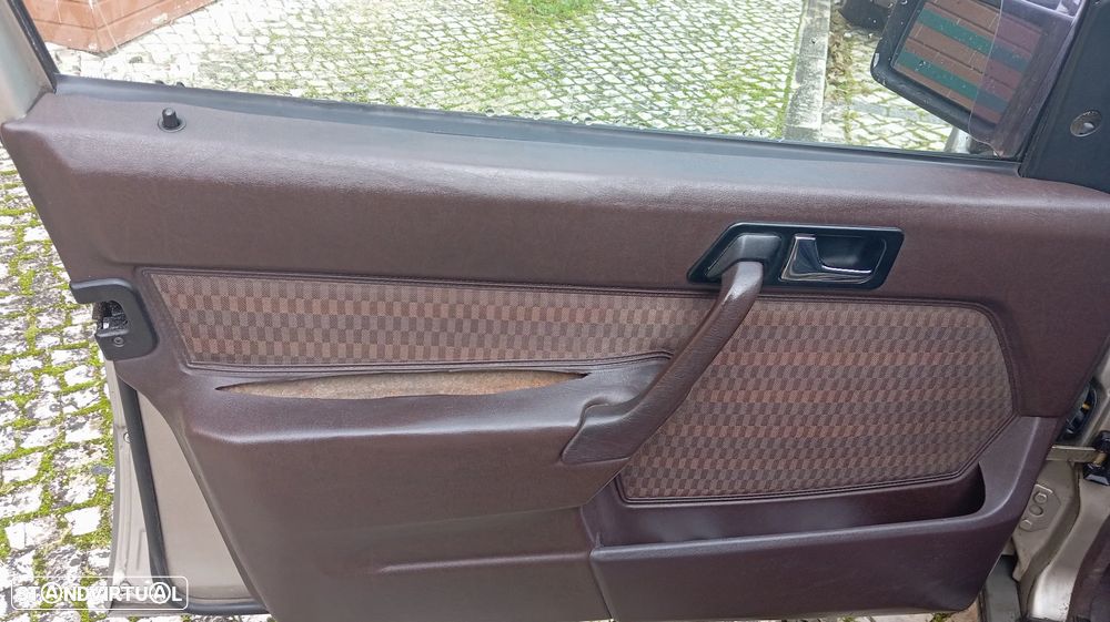 Mercedes-Benz W201 (1982-1993) - 15