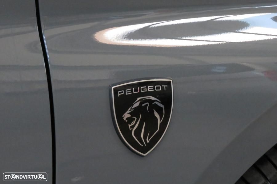 Peugeot 308 1.6 Hybrid GT e-EAT8 - 32