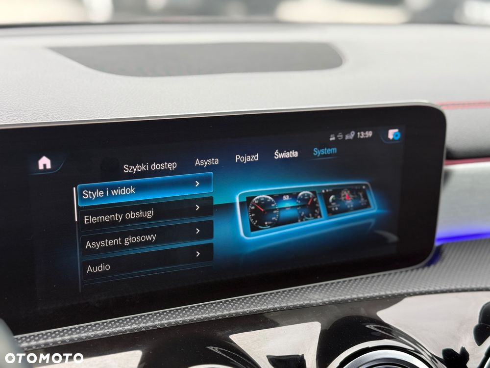 Mercedes-Benz CLA 200 7G-DCT AMG Line - 30