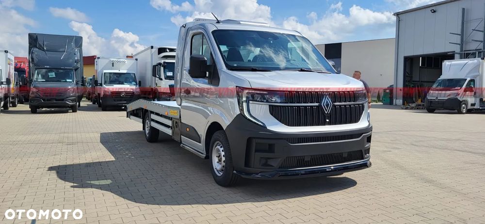 Renault MASTER LAWETA Pełny Lakier - 19