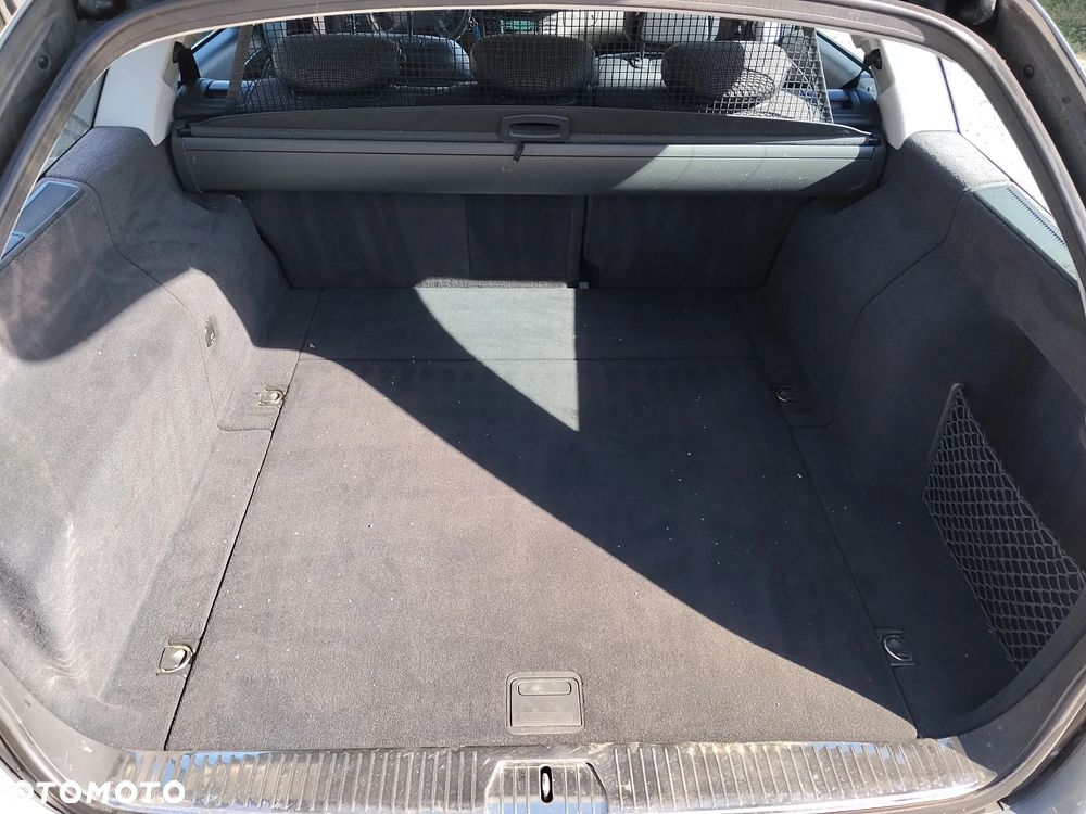 Mercedes-Benz Klasa E 280 CDI Avantgarde DPF - 23