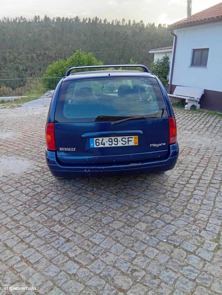 Renault Mégane Break 1.4 16V Air - 6