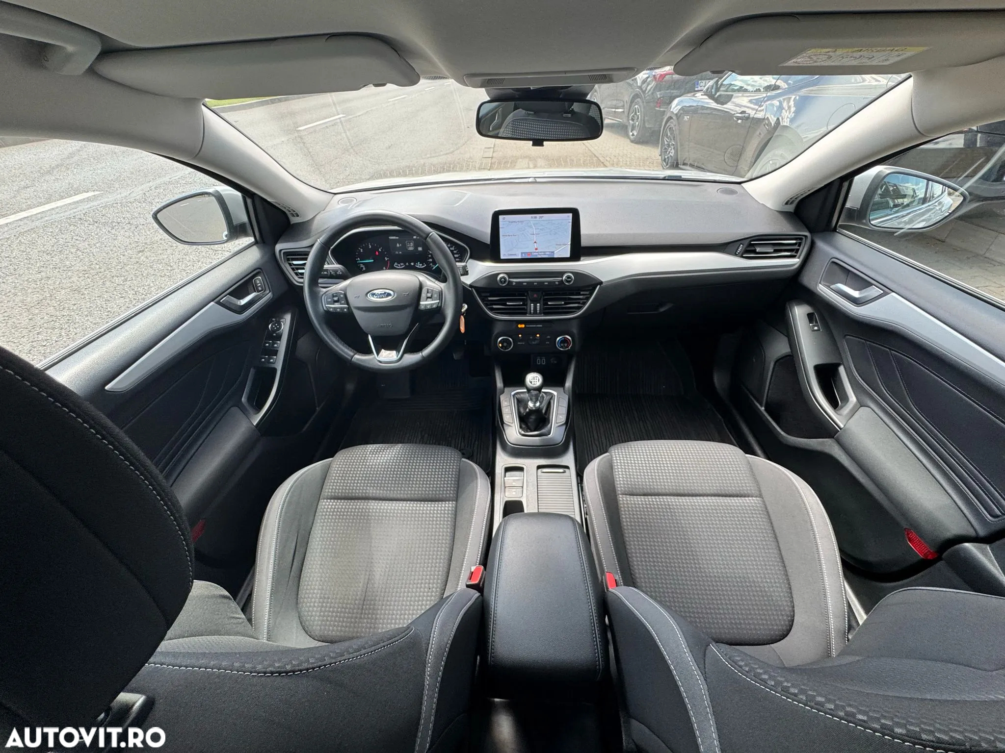 Ford Focus 1.5 EcoBlue Connected - 6