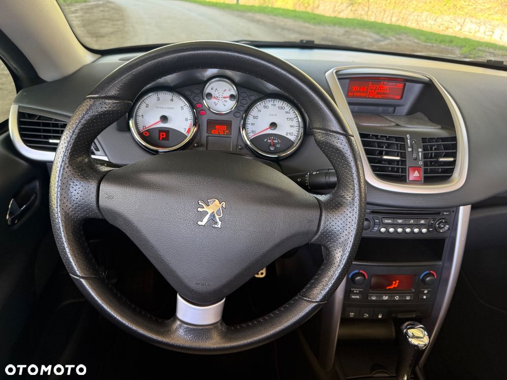 Peugeot 207 - 10