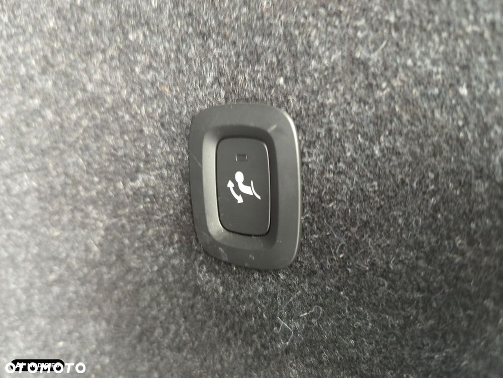 Volvo XC 40 - 19