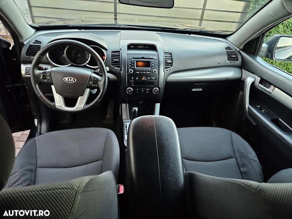 Kia Sorento 2.2 DSL 4x4 Aut. Classic - 10