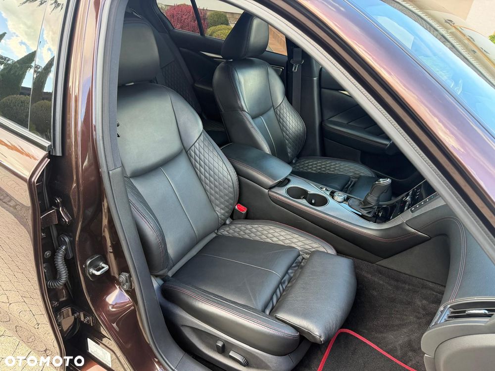 Infiniti Q50 Q50(S) 3.0t Sport - 25