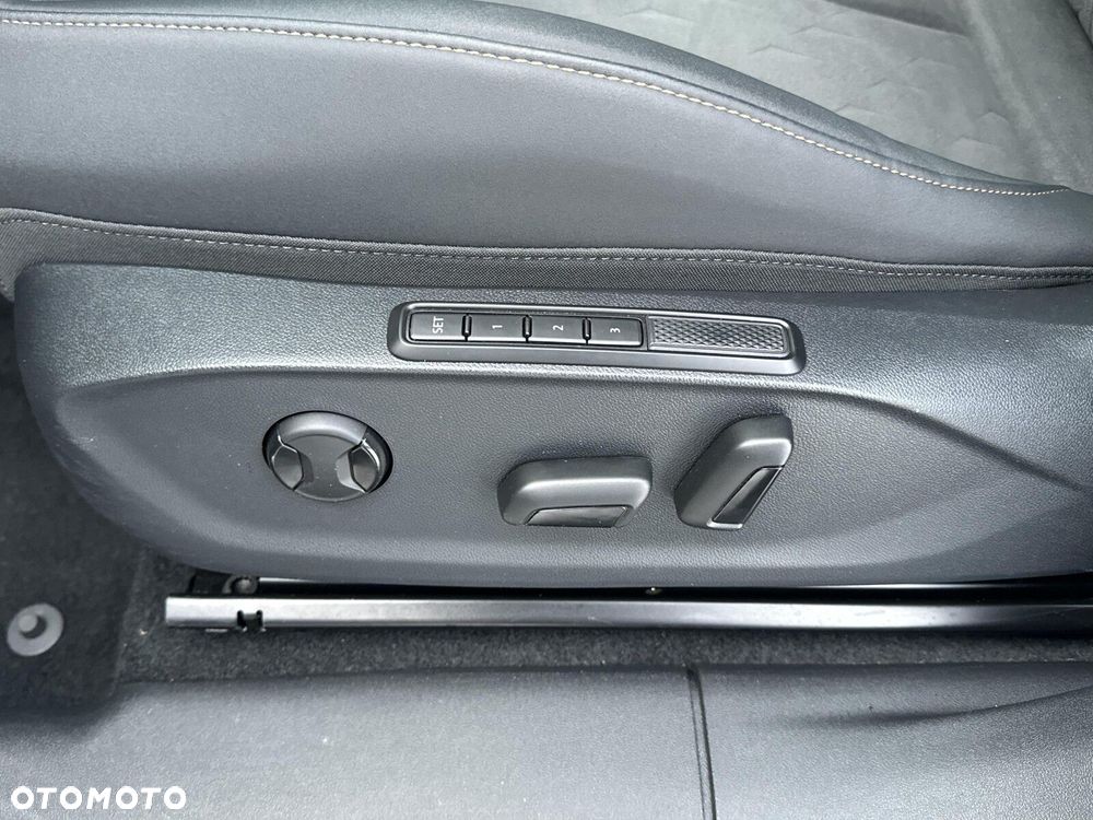 Cupra Terramar 2.0 TSI 4Drive VZ DSG - 37