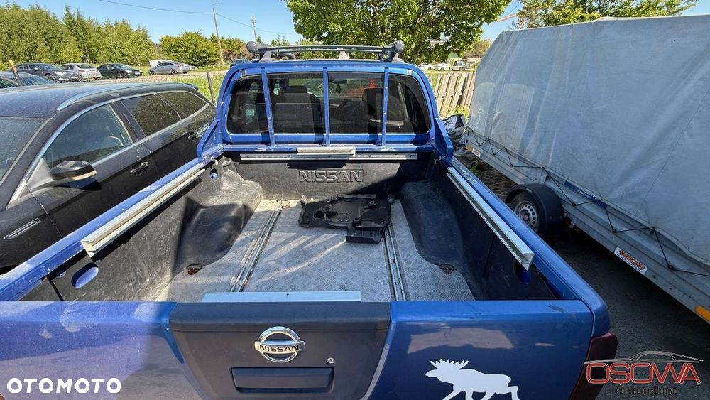 Nissan Navara 3.0 D V6 - 21