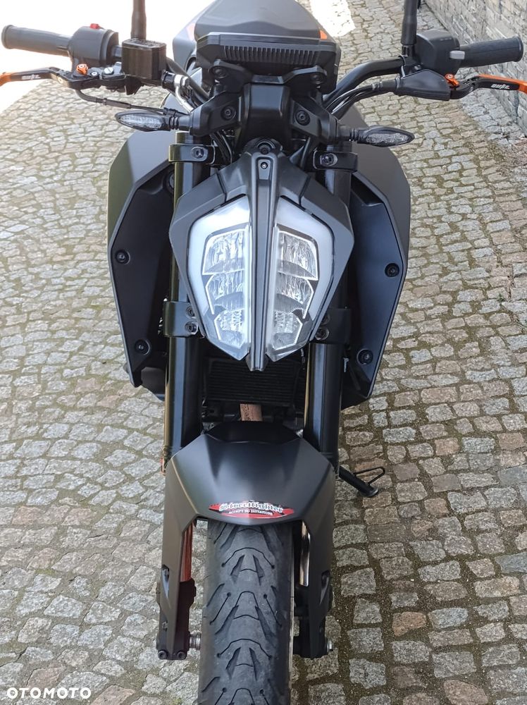 KTM Duke 125 - 23
