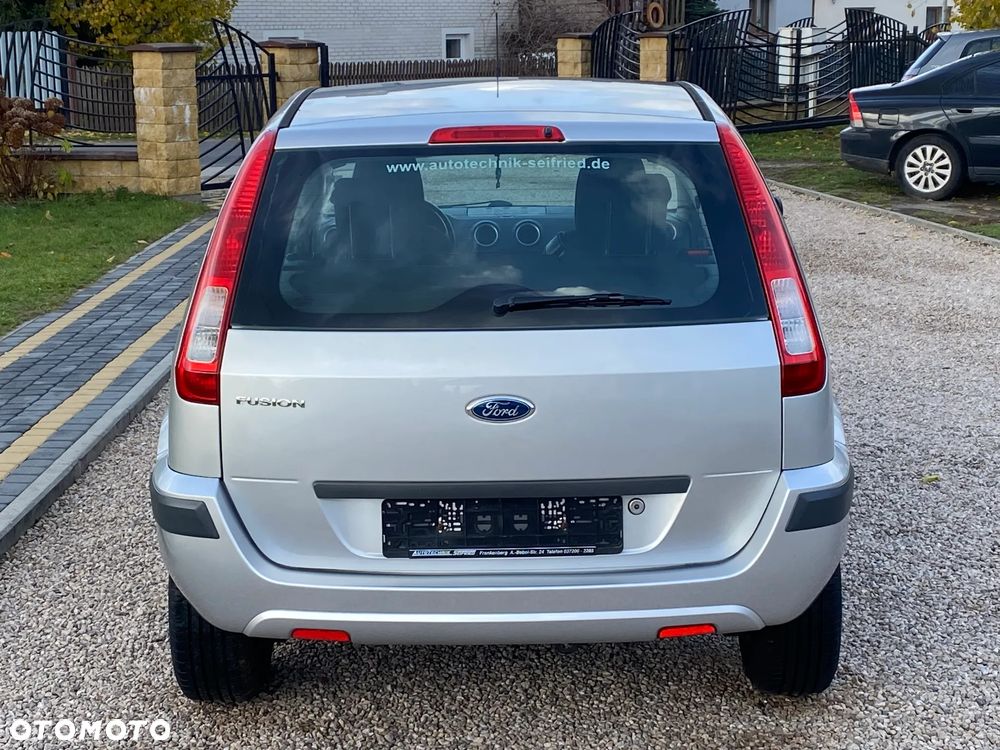 Ford Fusion 1.4 Trend - 13