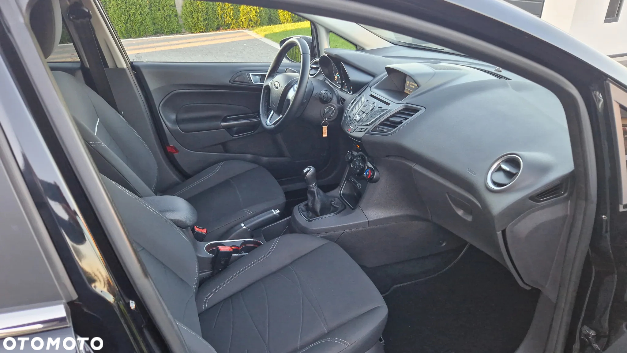 Ford Fiesta 1.0 EcoBoost Titanium - 8