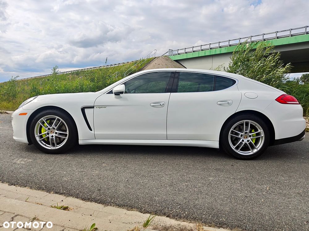 Porsche Panamera - 6