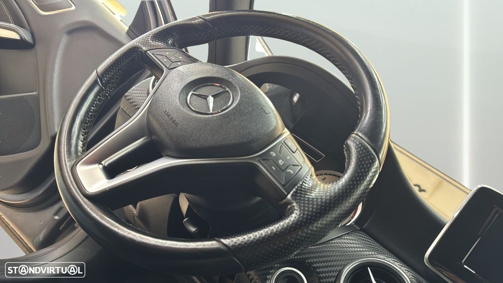 Mercedes-Benz A 200 d AMG Line - 20