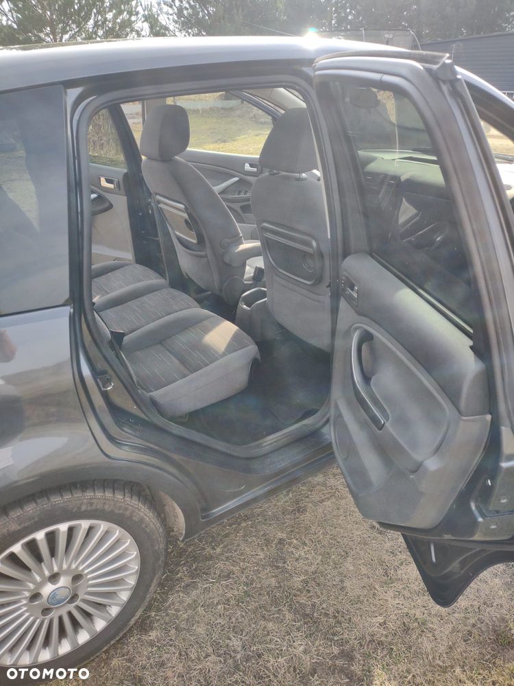 Ford C-MAX 1.8 Titanium - 11