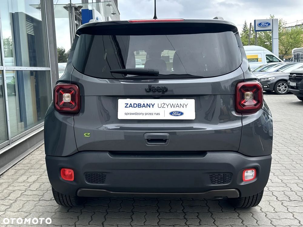 Jeep Renegade - 8