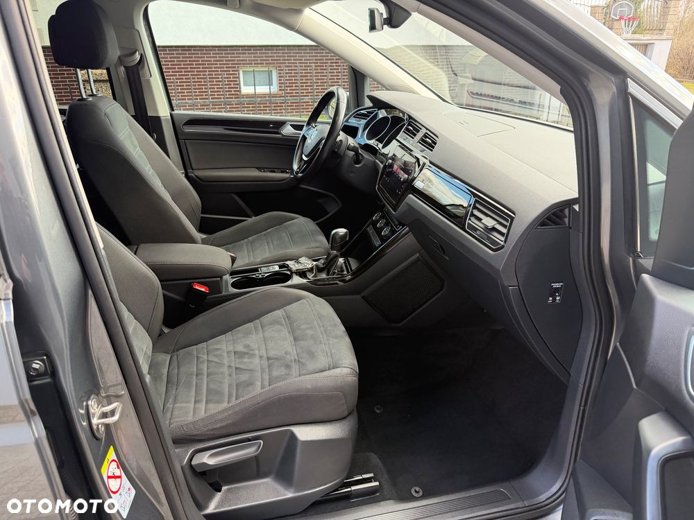 Volkswagen Touran 2.0 TDI SCR (BlueMotion Technology) DSG Highline - 19