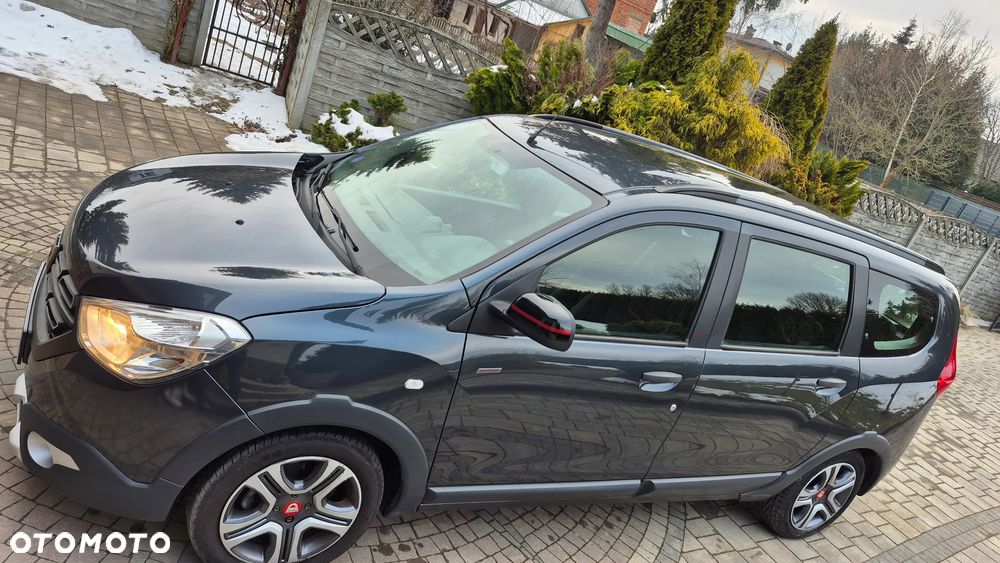 Dacia Lodgy TCe 130 GPF (7-Sitzer) Stepway - 1