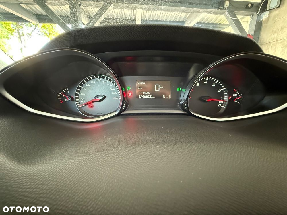 Peugeot 308 1.6 THP Active - 12