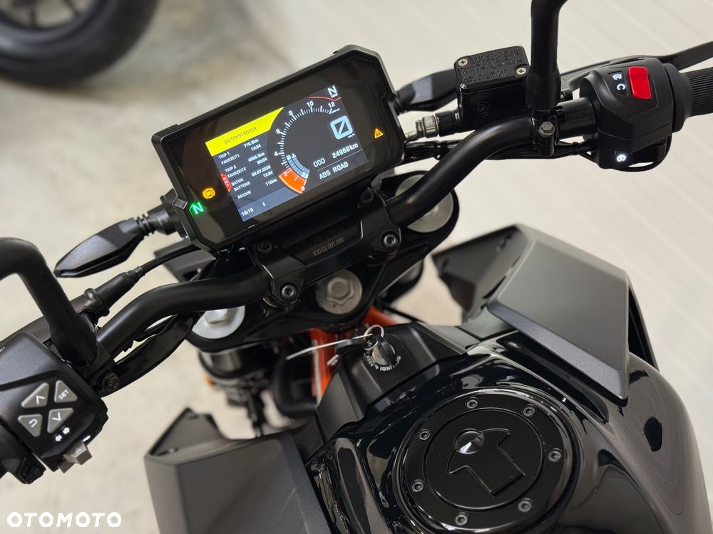 KTM Duke - 29