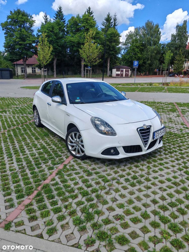 Alfa Romeo Giulietta - 1