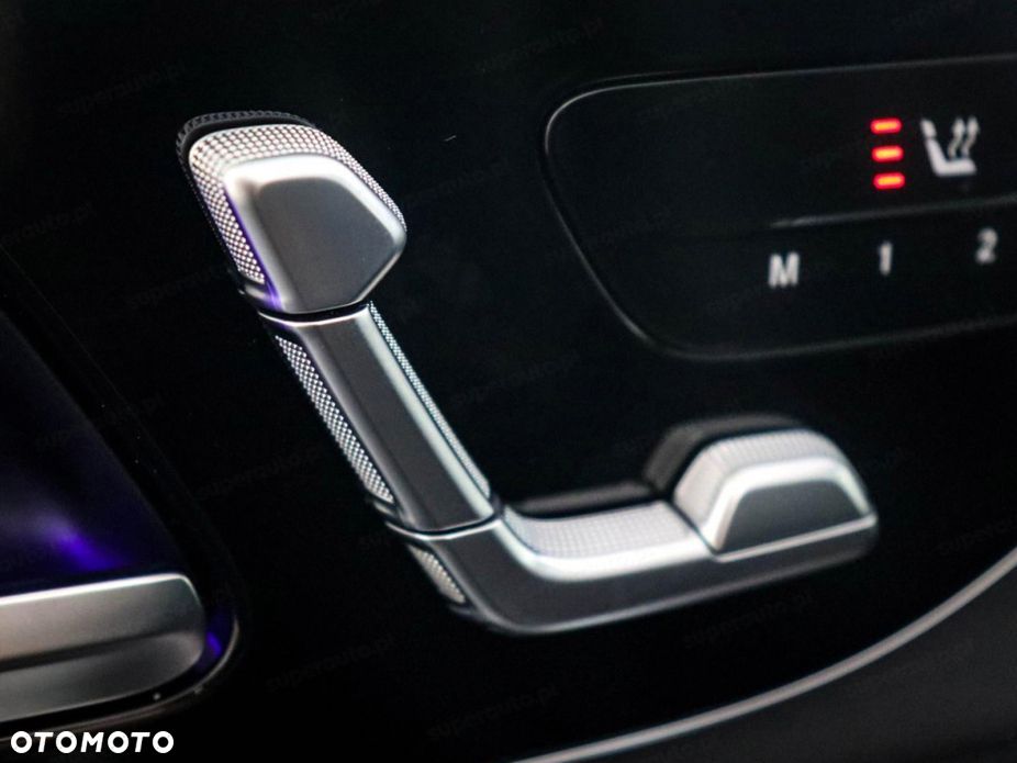 Mercedes-Benz GLC 300 mHEV 4-Matic AMG Line - 19