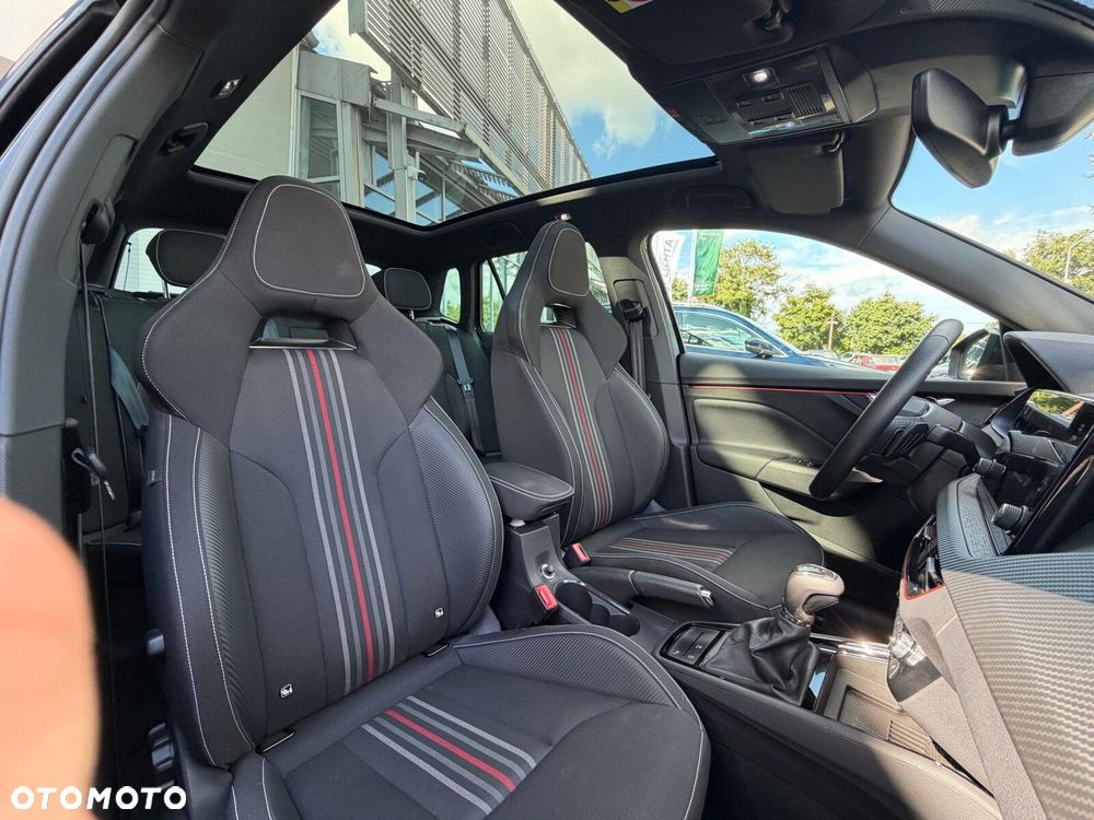 Skoda Kamiq 1.0 TSI Monte Carlo DSG - 13