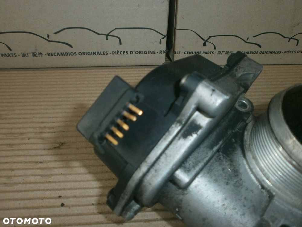 PRZEPUSTNICA POWIETRZA 03L128063Q 1.6 TDI CAY VW SKODA SEAT - 2