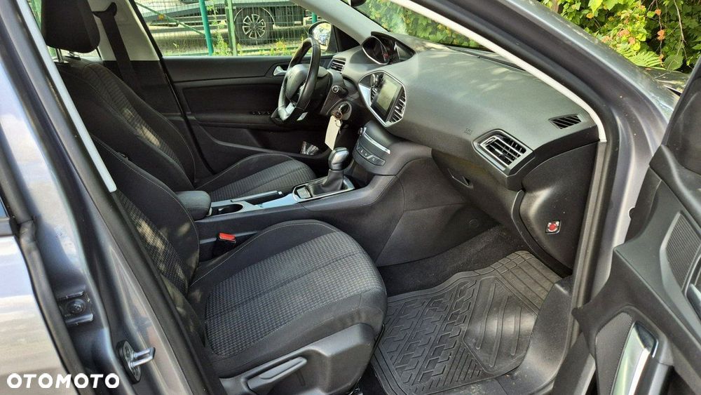 Peugeot 308 BlueHDi FAP 120 EAT6 Stop & Start Active - 13