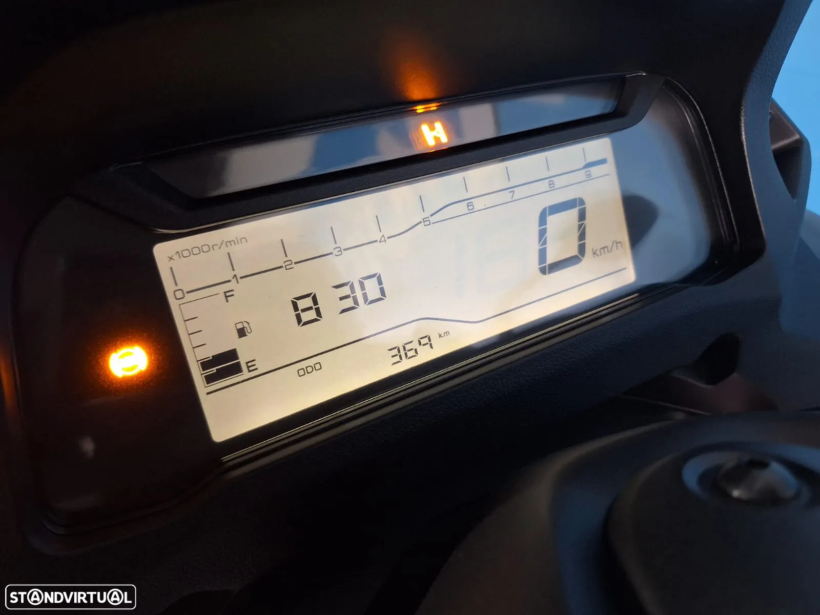 Yamaha Tricity 300 - 10