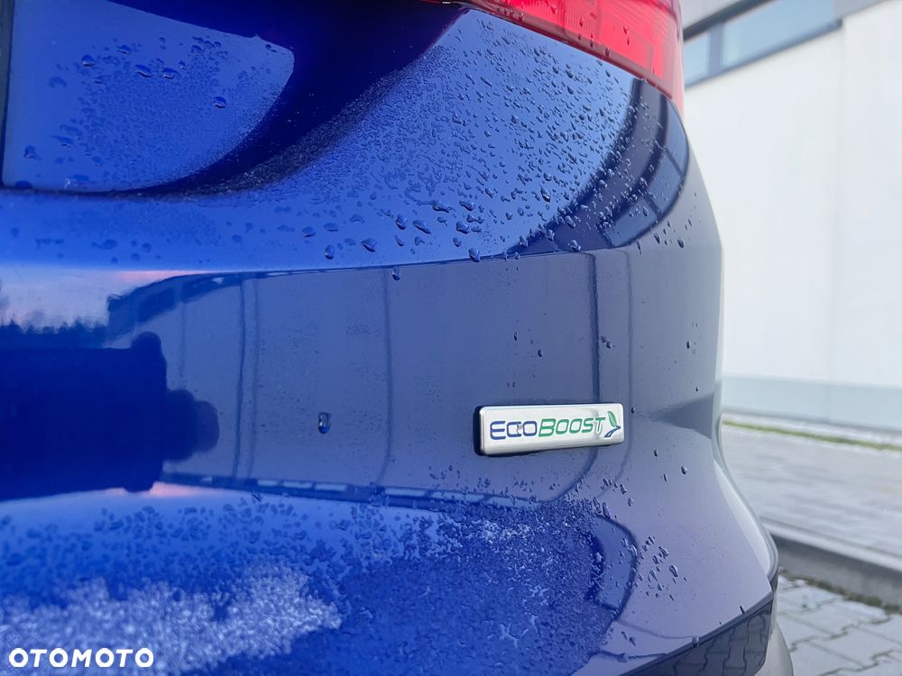 Ford Focus SW 1.5 EcoBoost S&S Titanium - 18