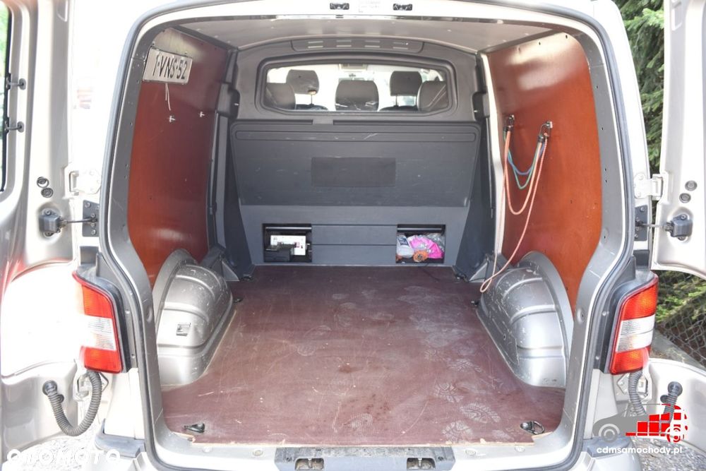 Volkswagen Transporter - 18