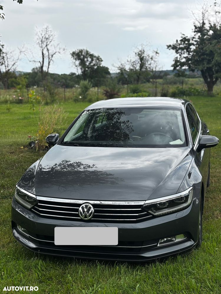 Volkswagen Passat 2.0 TDI Comfortline - 9